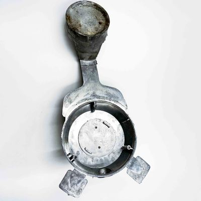 ADC12 प्रोजेक्टर कवर बॉडी OEM एल्युमीनियम डाई कास्टिंग एनक्लोजर हाउसिंग