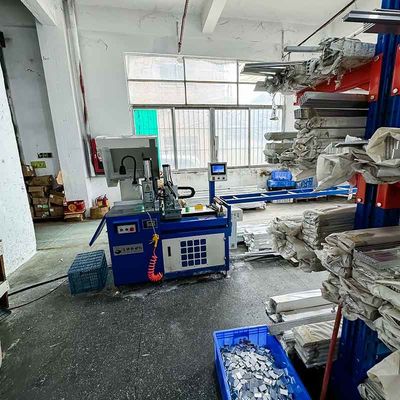 अनुकूलित एल्यूमीनियम हीट सिंक कार सीएनसी मशीनिंग पार्ट्स OEM